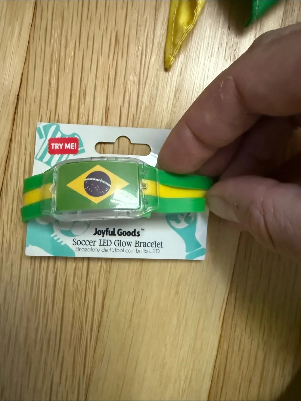 Brazil Soccer Fan Gear - Green & Yellow (Hat, Scarf, flags, bracelet, bandanna